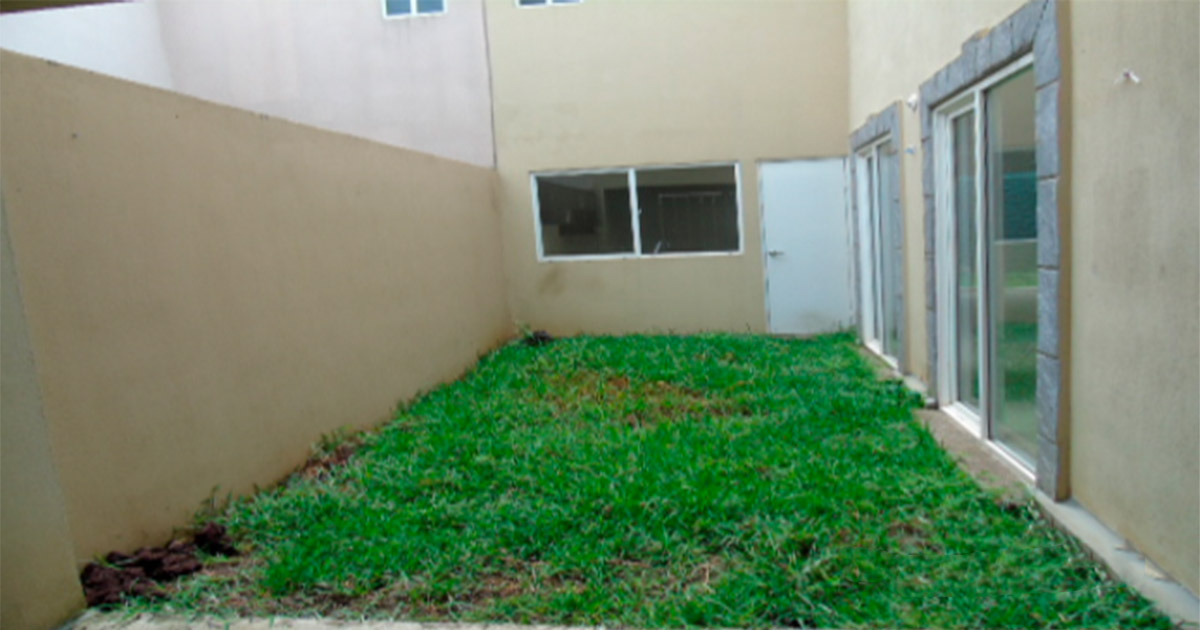 Venta de Casa o Casas, Terrenos, Propiedades, Apartamentos, Inmuebles en Guatemala, zona 11, zona 7, zona 2, zona 18, zona 16, Mixco, Carretera Al Salvador, Fraijanes, Santa Catarina Pinula, Antigua Guatemala, Villa Nueva, Villa Canales, San Miguel Petapa - Venta o Alquiler de Casas En Guatemala